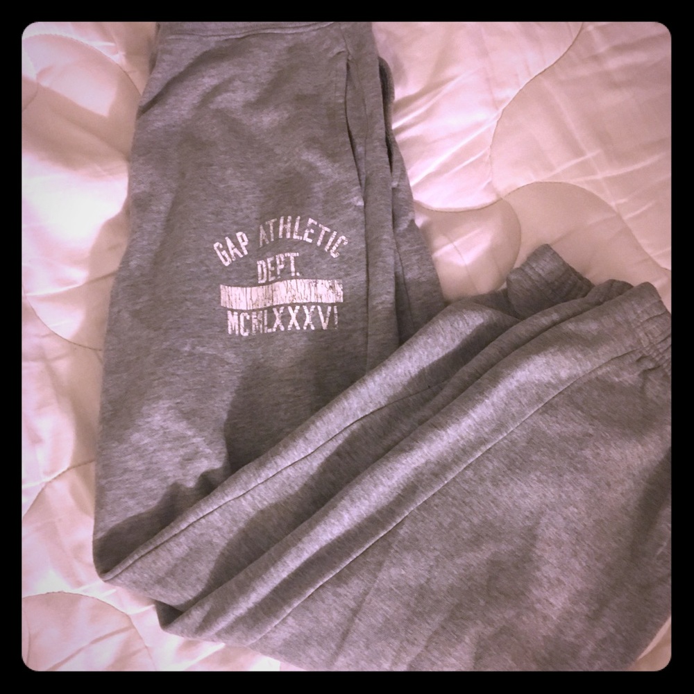 Gap kids jogging pants